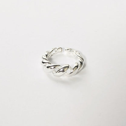 Twist Ring