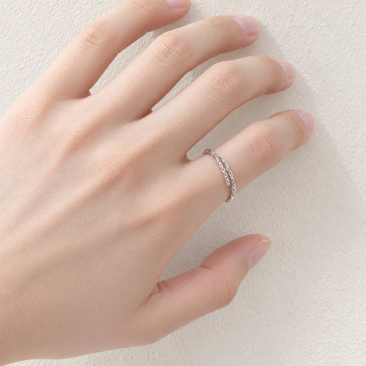 Ornament Ring
