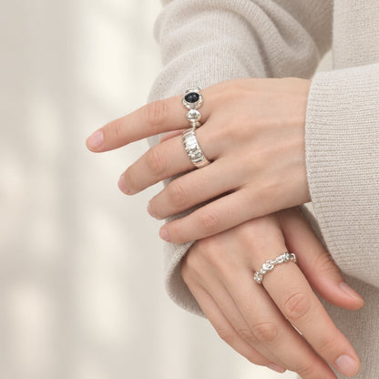 Curve Ring