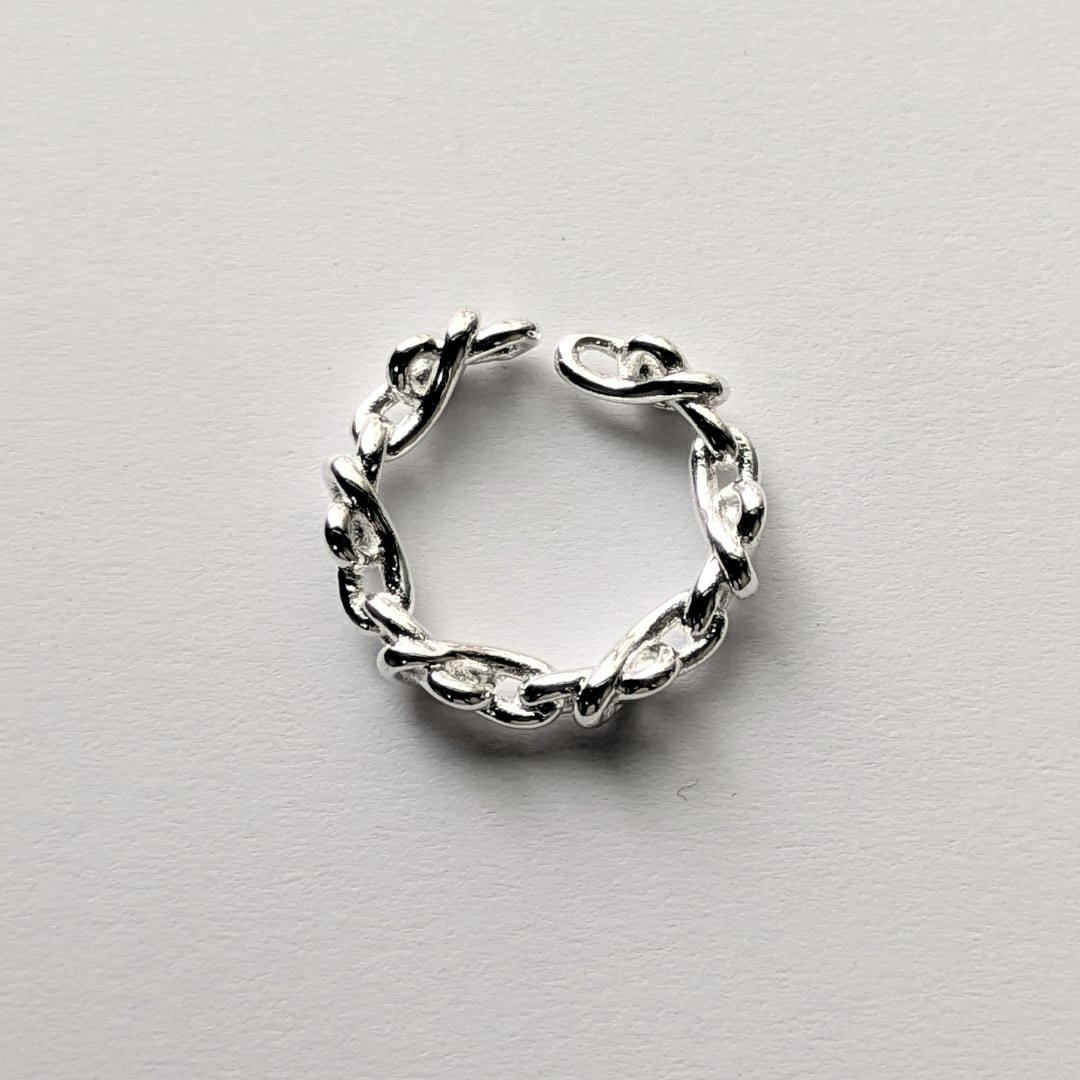Curve Ring