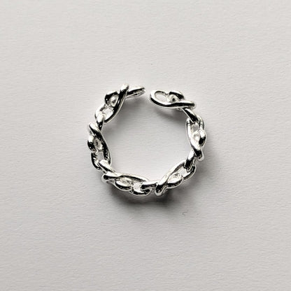 Curve Ring
