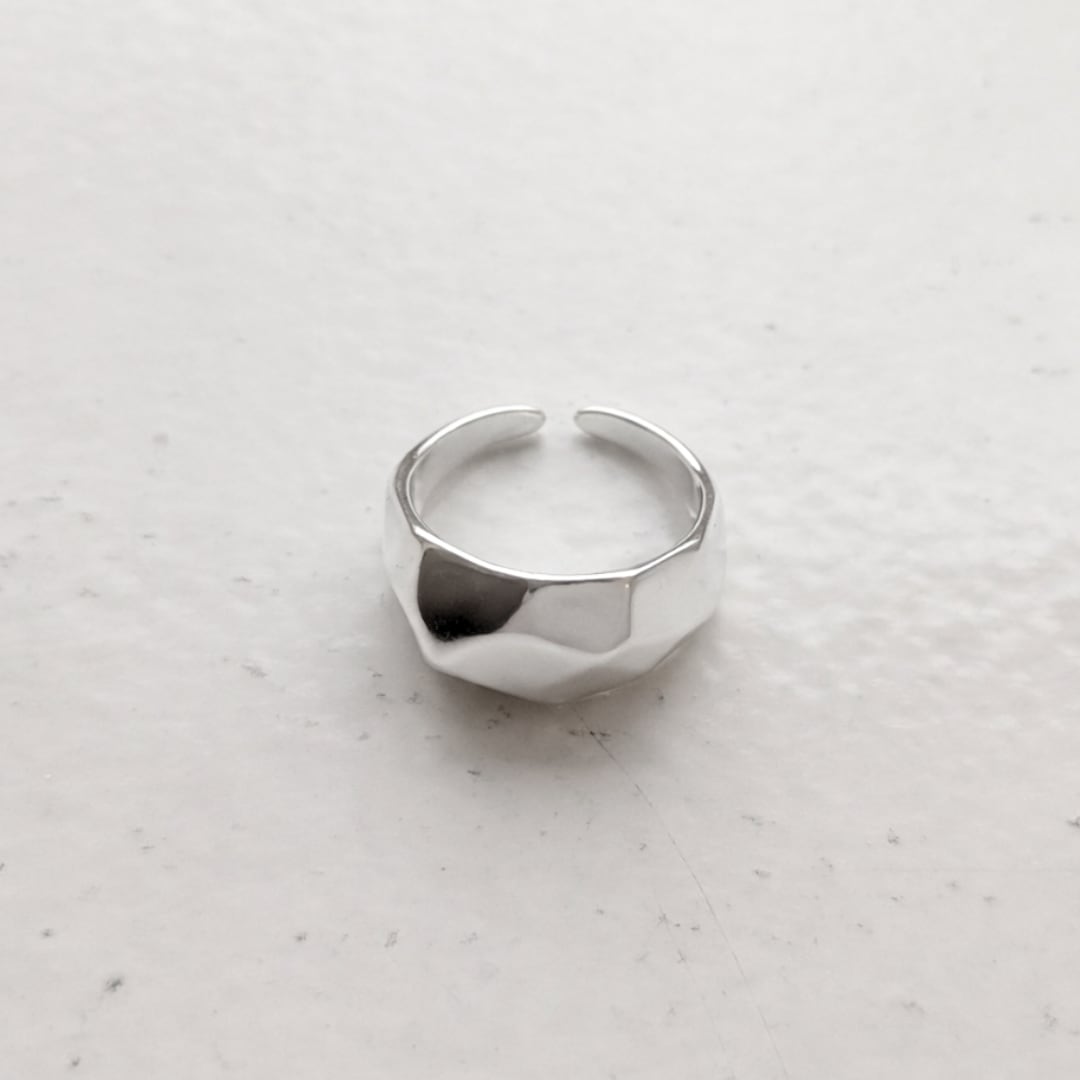 Form Ring