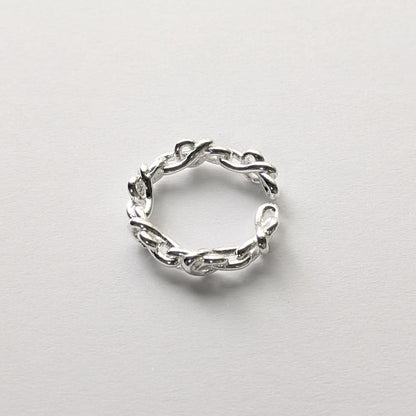 Curve Ring
