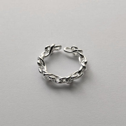 Curve Ring